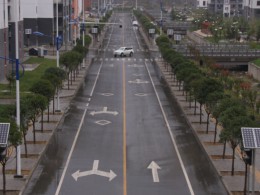 烏魯木齊機(jī)場改擴(kuò)建工程飛行區(qū)場道工程 01 標(biāo)段及圍界附屬工程標(biāo)段順利通過行業(yè)驗(yàn)收