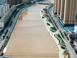 烏魯木齊機(jī)場改擴(kuò)建工程飛行區(qū)場道工程 01 標(biāo)段及圍界附屬工程標(biāo)段順利通過行業(yè)驗(yàn)收